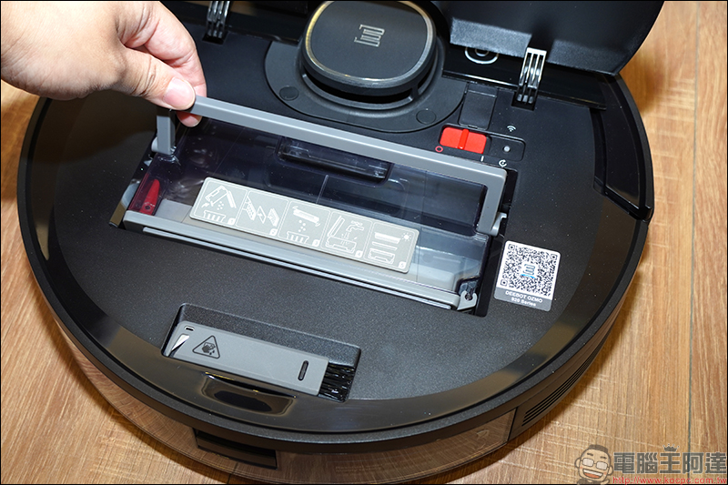 ECOVACS DEEBOT OZMO 920 多樓層掃拖一體機器人開箱動手玩:搭載Smart Navi 3.0雷射地圖導航技術、獨家OZMO™智慧濕拖技術 - 電腦王阿達 ECOVACS DEEBOT OZMO 920 多樓層掃拖一體機器人開箱動手玩:搭載Smart Navi 3.0雷射地圖導航技術、獨家OZMO™智慧濕拖技術 - 電腦王阿達
