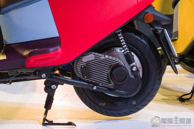單電池款 Gogoro VIVA 動手玩 :集輕巧於一身的綠牌 PBGN 電動車 - 電腦王阿達 單電池款 Gogoro VIVA 動手玩 :集輕巧於一身的綠牌 PBGN 電動車 - 電腦王阿達