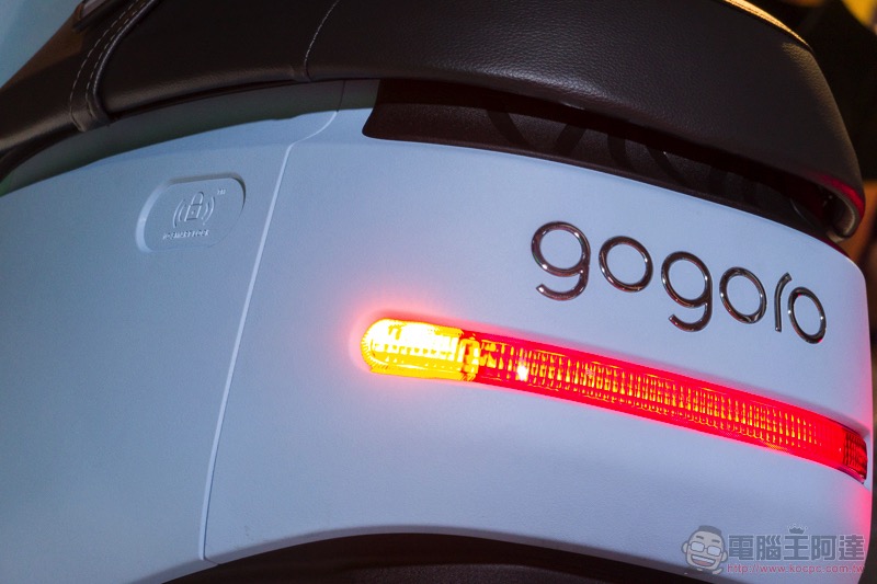 單電池款 Gogoro VIVA 動手玩 ：集輕巧於一身的綠牌 PBGN 電動車 - 電腦王阿達