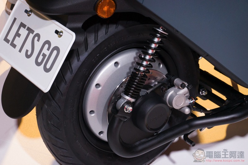 單電池款 Gogoro VIVA 動手玩 :集輕巧於一身的綠牌 PBGN 電動車 - 電腦王阿達 單電池款 Gogoro VIVA 動手玩 :集輕巧於一身的綠牌 PBGN 電動車 - 電腦王阿達