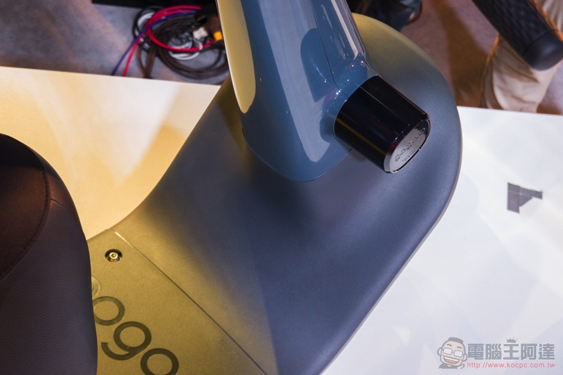 單電池款 Gogoro VIVA 動手玩 :集輕巧於一身的綠牌 PBGN 電動車 - 電腦王阿達 單電池款 Gogoro VIVA 動手玩 :集輕巧於一身的綠牌 PBGN 電動車 - 電腦王阿達