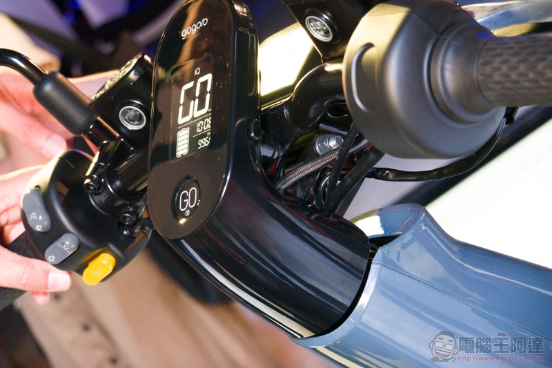 單電池款 Gogoro VIVA 動手玩 :集輕巧於一身的綠牌 PBGN 電動車 - 電腦王阿達 單電池款 Gogoro VIVA 動手玩 :集輕巧於一身的綠牌 PBGN 電動車 - 電腦王阿達