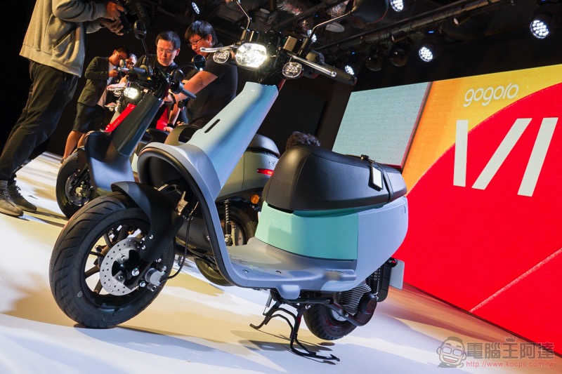 單電池款 Gogoro VIVA 動手玩 :集輕巧於一身的綠牌 PBGN 電動車 - 電腦王阿達 單電池款 Gogoro VIVA 動手玩 :集輕巧於一身的綠牌 PBGN 電動車 - 電腦王阿達