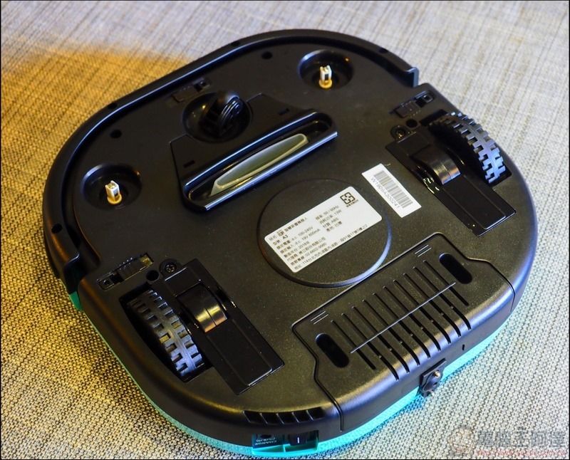 A3智慧吸塵機器人 A6 智慧吸塵機器人 開箱 - 16