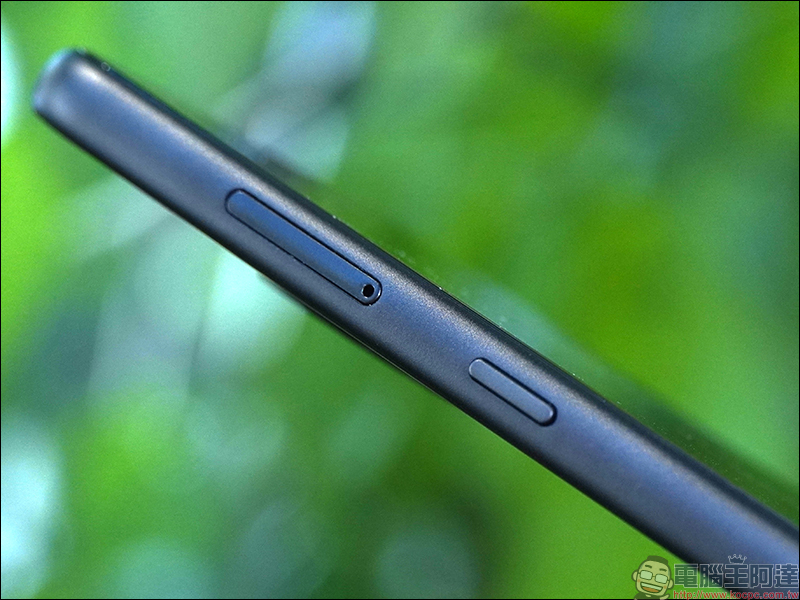 Nokia 7.2 強勢登台！搭載蔡司4800萬畫素後置三鏡頭，獨家導入蔡司散景模式（同場加映： Nokia 2720 Flip 經典回歸） - 電腦王阿達
