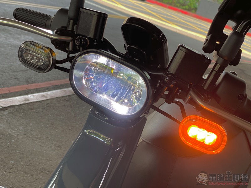 續航力好嗎? 單電池版 Gogoro VIVA 試乘體驗 + 使用攻略 + 設計細節分享 - 電腦王阿達 續航力好嗎? 單電池版 Gogoro VIVA 試乘體驗 + 使用攻略 + 設計細節分享 - 電腦王阿達