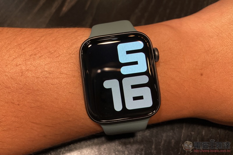 Apple Watch Series 5 開箱體驗:它真的能「隨時」看時間 - 電腦王阿達 Apple Watch Series 5 開箱體驗:它真的能「隨時」看時間 - 電腦王阿達