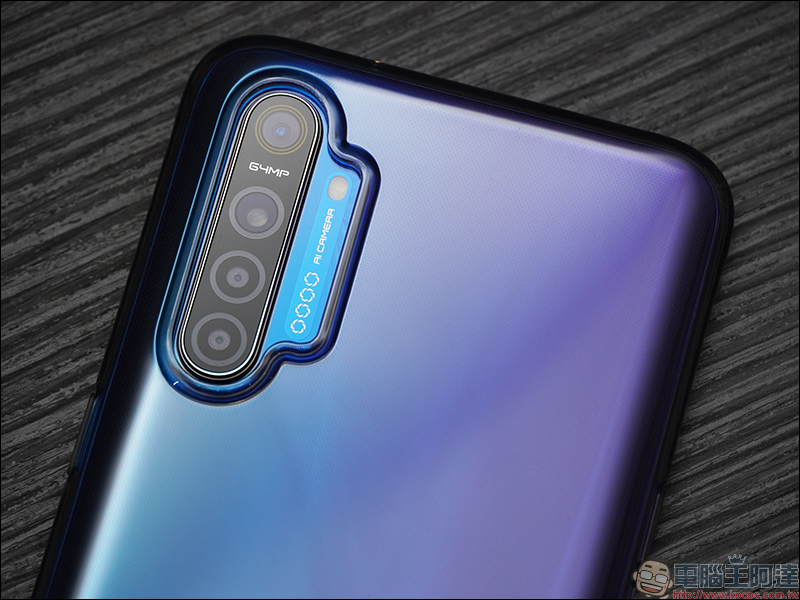 realme XT 開箱 、評測、動手玩:6400萬畫素四鏡頭主相機、高通S712處理器、螢幕指紋辨識、4000mAh大電量、VOOC 3.0 閃充 - 電腦王阿達 realme XT 開箱 、評測、動手玩:6400萬畫素四鏡頭主相機、高通S712處理器、螢幕指紋辨識、4000mAh大電量、VOOC 3.0 閃充 - 電腦王阿達