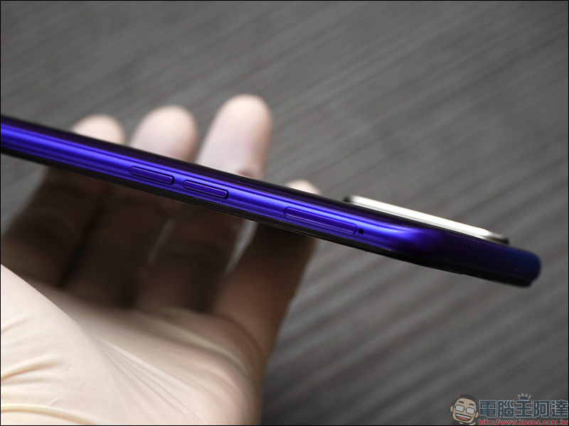 realme XT 開箱 、評測、動手玩:6400萬畫素四鏡頭主相機、高通S712處理器、螢幕指紋辨識、4000mAh大電量、VOOC 3.0 閃充 - 電腦王阿達 realme XT 開箱 、評測、動手玩:6400萬畫素四鏡頭主相機、高通S712處理器、螢幕指紋辨識、4000mAh大電量、VOOC 3.0 閃充 - 電腦王阿達