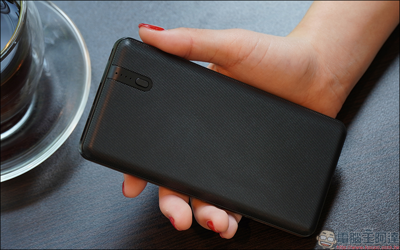 ONPRO MB-XS10PD / MB-XR10 超輕薄 10000mAh 行動電源、MFi 認證 Type-C to Lightning 快充傳輸線 開箱動手玩 - 電腦王阿達 ONPRO MB-XS10PD / MB-XR10 超輕薄 10000mAh 行動電源、MFi 認證 Type-C to Lightning 快充傳輸線 開箱動手玩 - 電腦王阿達