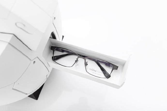「GUNDAM × OWNDAYS 眼鏡」聯名商品 「GUNDAM HEAD CASE RX-78-2眼鏡盒」預定售價曝光 - 電腦王阿達 「GUNDAM × OWNDAYS 眼鏡」聯名商品 「GUNDAM HEAD CASE RX-78-2眼鏡盒」預定售價曝光 - 電腦王阿達