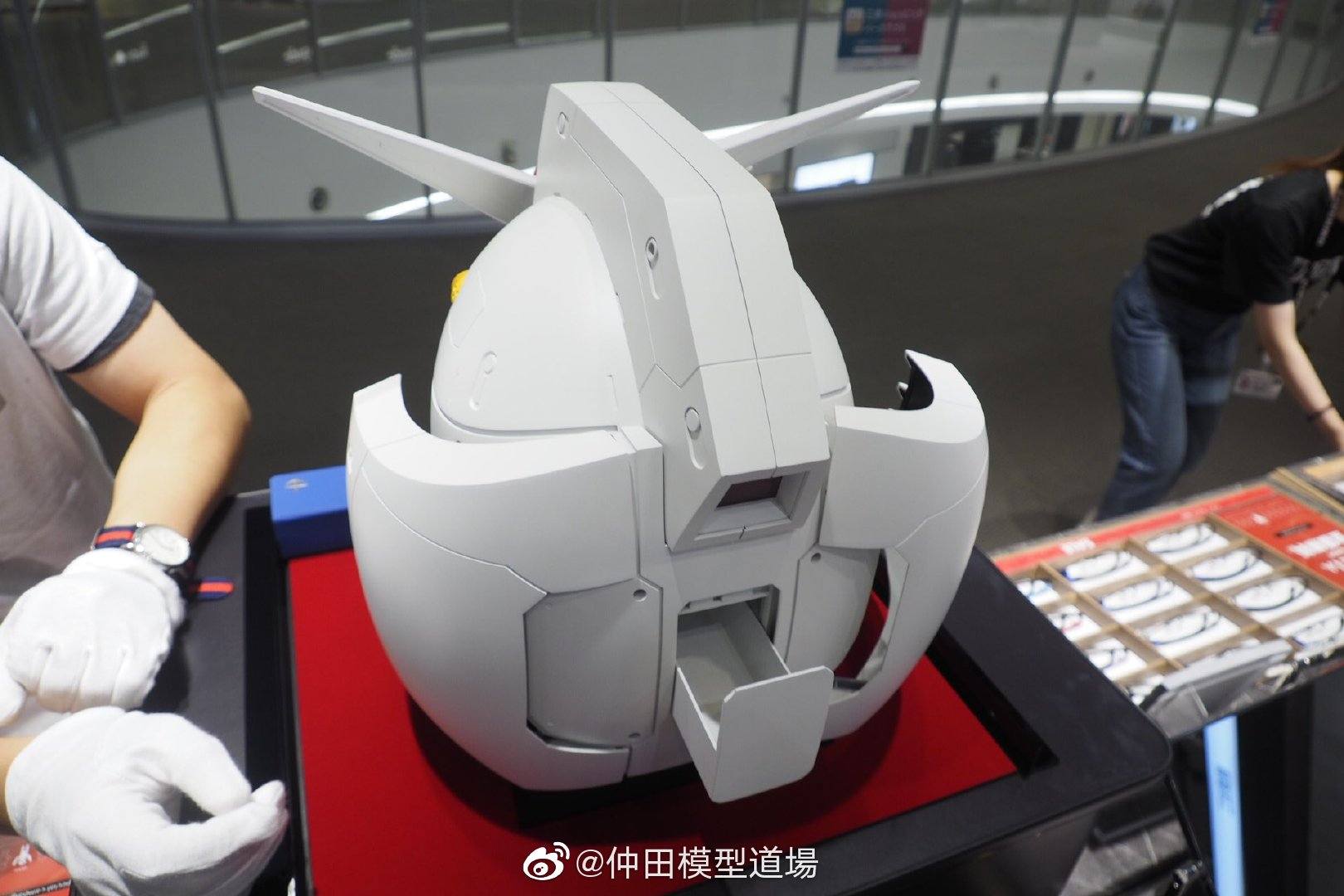 「GUNDAM × OWNDAYS 眼鏡」聯名商品 「GUNDAM HEAD CASE RX-78-2眼鏡盒」預定售價曝光 - 電腦王阿達 「GUNDAM × OWNDAYS 眼鏡」聯名商品 「GUNDAM HEAD CASE RX-78-2眼鏡盒」預定售價曝光 - 電腦王阿達