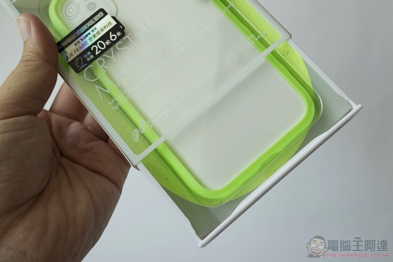 德國 LAUT for iPhone 11 系列軍規防摔手機殼開箱「動手摔」 - 電腦王阿達 德國 LAUT for iPhone 11 系列軍規防摔手機殼開箱「動手摔」 - 電腦王阿達