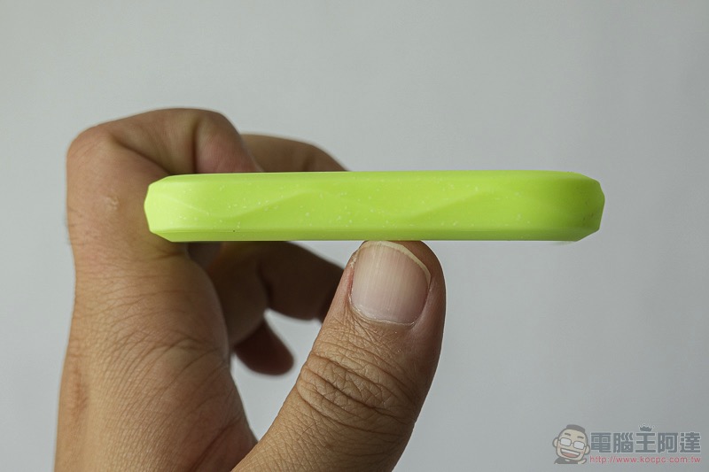 德國 LAUT for iPhone 11 系列軍規防摔手機殼開箱「動手摔」 - 電腦王阿達 德國 LAUT for iPhone 11 系列軍規防摔手機殼開箱「動手摔」 - 電腦王阿達