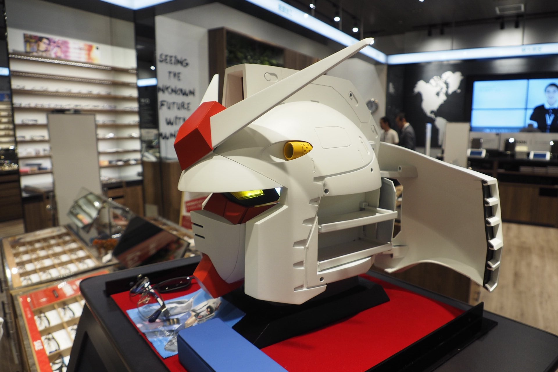 「GUNDAM × OWNDAYS 眼鏡」聯名商品 「GUNDAM HEAD CASE RX-78-2眼鏡盒」預定售價曝光 - 電腦王阿達 「GUNDAM × OWNDAYS 眼鏡」聯名商品 「GUNDAM HEAD CASE RX-78-2眼鏡盒」預定售價曝光 - 電腦王阿達