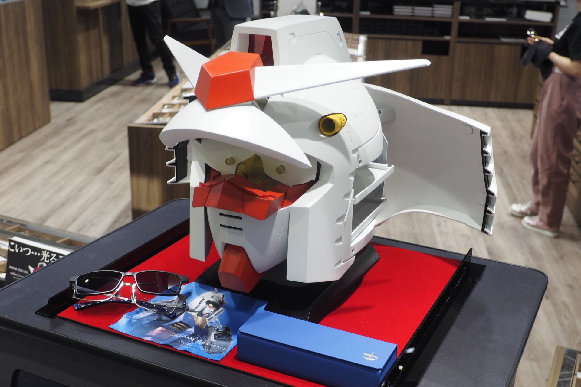 「GUNDAM × OWNDAYS 眼鏡」聯名商品 「GUNDAM HEAD CASE RX-78-2眼鏡盒」預定售價曝光 - 電腦王阿達 「GUNDAM × OWNDAYS 眼鏡」聯名商品 「GUNDAM HEAD CASE RX-78-2眼鏡盒」預定售價曝光 - 電腦王阿達