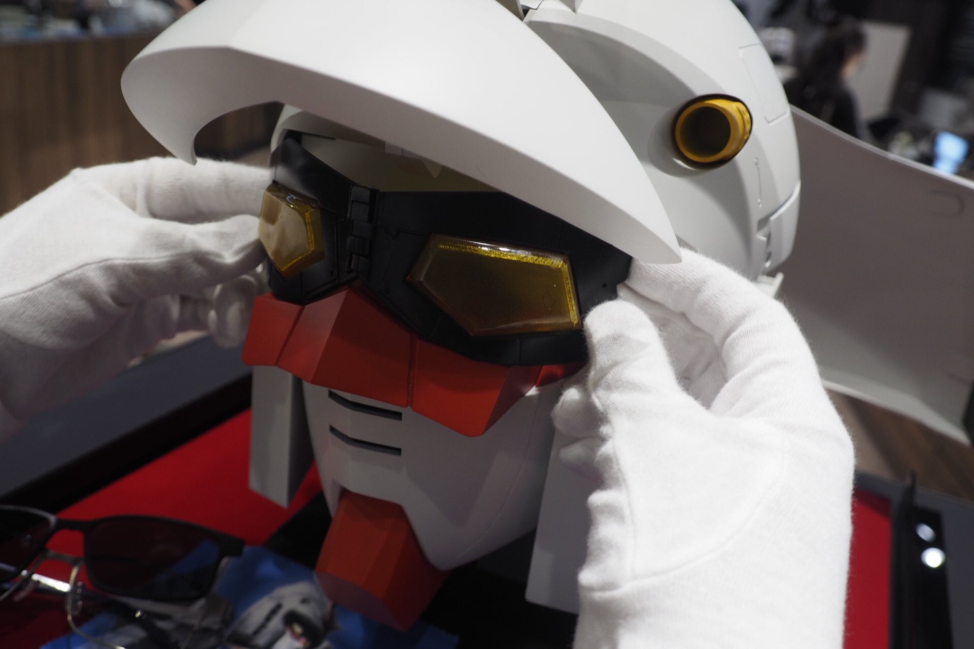 「GUNDAM × OWNDAYS 眼鏡」聯名商品 「GUNDAM HEAD CASE RX-78-2眼鏡盒」預定售價曝光 - 電腦王阿達 「GUNDAM × OWNDAYS 眼鏡」聯名商品 「GUNDAM HEAD CASE RX-78-2眼鏡盒」預定售價曝光 - 電腦王阿達