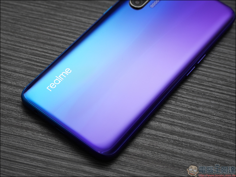 realme XT 開箱 、評測、動手玩:6400萬畫素四鏡頭主相機、高通S712處理器、螢幕指紋辨識、4000mAh大電量、VOOC 3.0 閃充 - 電腦王阿達 realme XT 開箱 、評測、動手玩:6400萬畫素四鏡頭主相機、高通S712處理器、螢幕指紋辨識、4000mAh大電量、VOOC 3.0 閃充 - 電腦王阿達