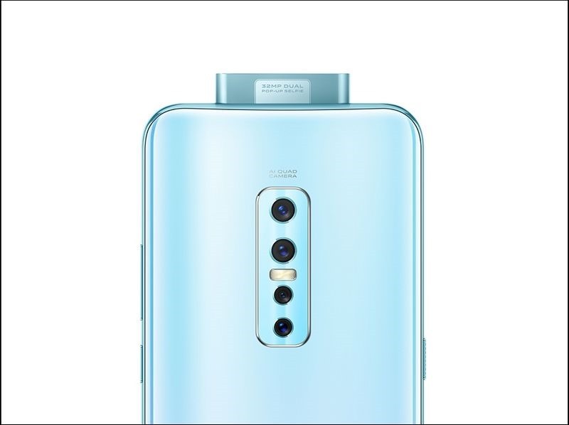 還記得 Android 手機上的電動相機(彈出式鏡頭)嗎?它怎麼就默默消失了? - 電腦王阿達 vivo V17 Pro 琉璃白 產品圖