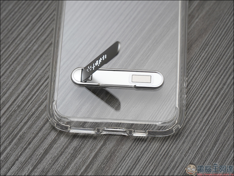 Spigen iPhone 11 系列防摔保護殼 開箱動手玩: Ultra Hybrid、Ultra Hybrid S、Slim Armor Essential S 兼具外型、防摔、實用追劇需求 - 電腦王阿達 Spigen iPhone 11 系列防摔保護殼 開箱動手玩: Ultra Hybrid、Ultra Hybrid S、Slim Armor Essential S 兼具外型、防摔、實用追劇需求 - 電腦王阿達