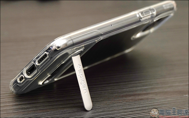 Spigen iPhone 11 系列防摔保護殼 開箱動手玩: Ultra Hybrid、Ultra Hybrid S、Slim Armor Essential S 兼具外型、防摔、實用追劇需求 - 電腦王阿達 Spigen iPhone 11 系列防摔保護殼 開箱動手玩: Ultra Hybrid、Ultra Hybrid S、Slim Armor Essential S 兼具外型、防摔、實用追劇需求 - 電腦王阿達