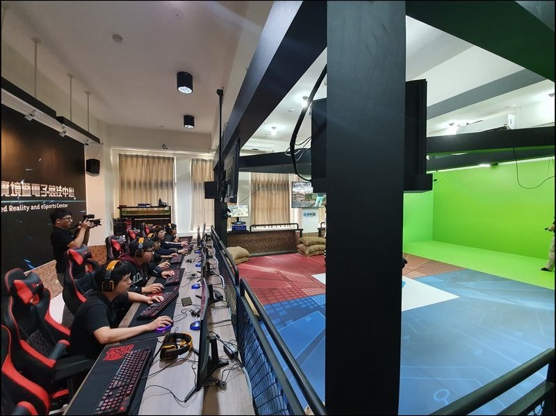 HTC與金門大學聯手打造全台首座 MR+電競場域 HTC與金門大學聯手打造全台首座 MR+電競場域