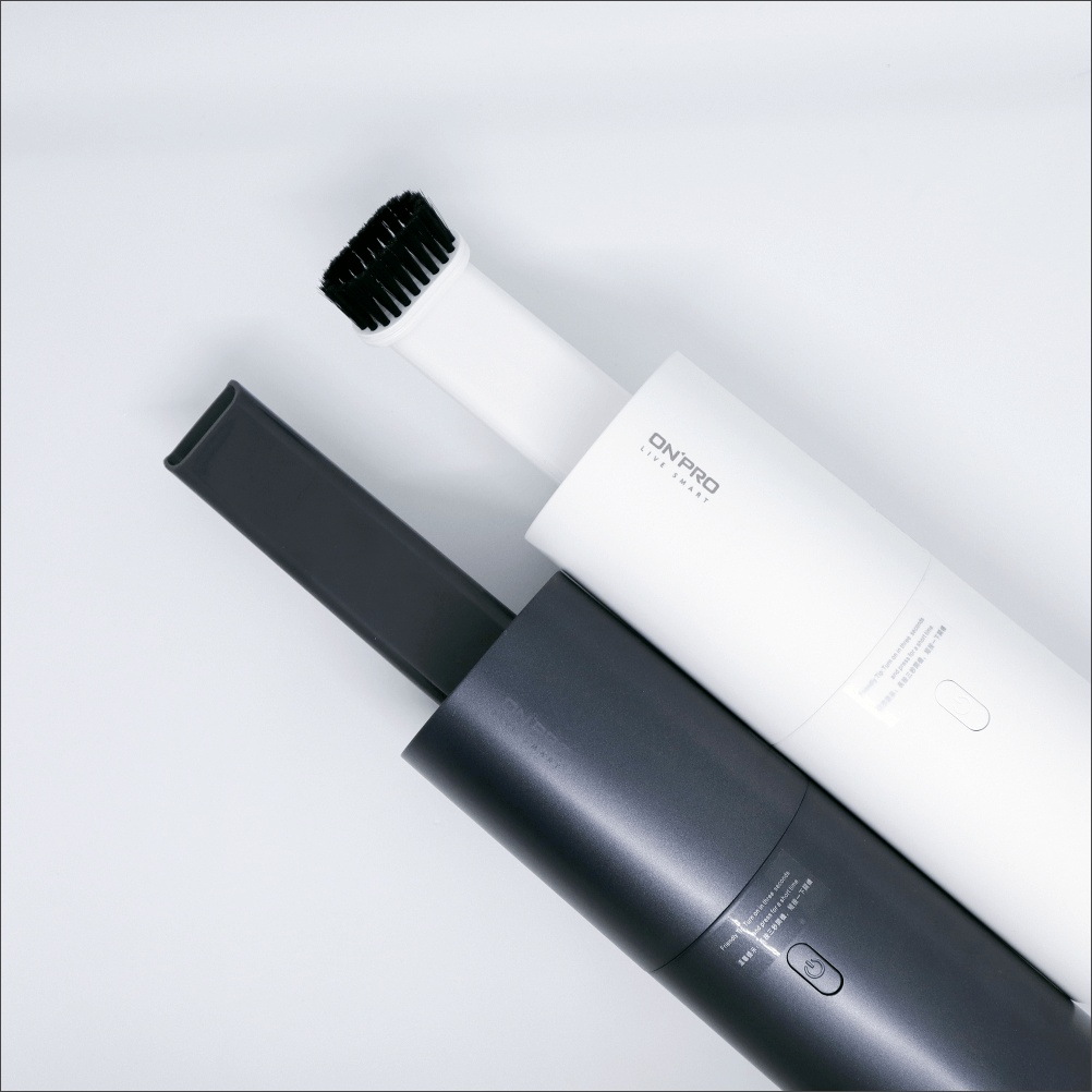 ONPRO UV-V1 USB 充電式吹吸兩用無線吸塵器 開箱 ONPRO UV-V1 USB 充電式吹吸兩用無線吸塵器 開箱