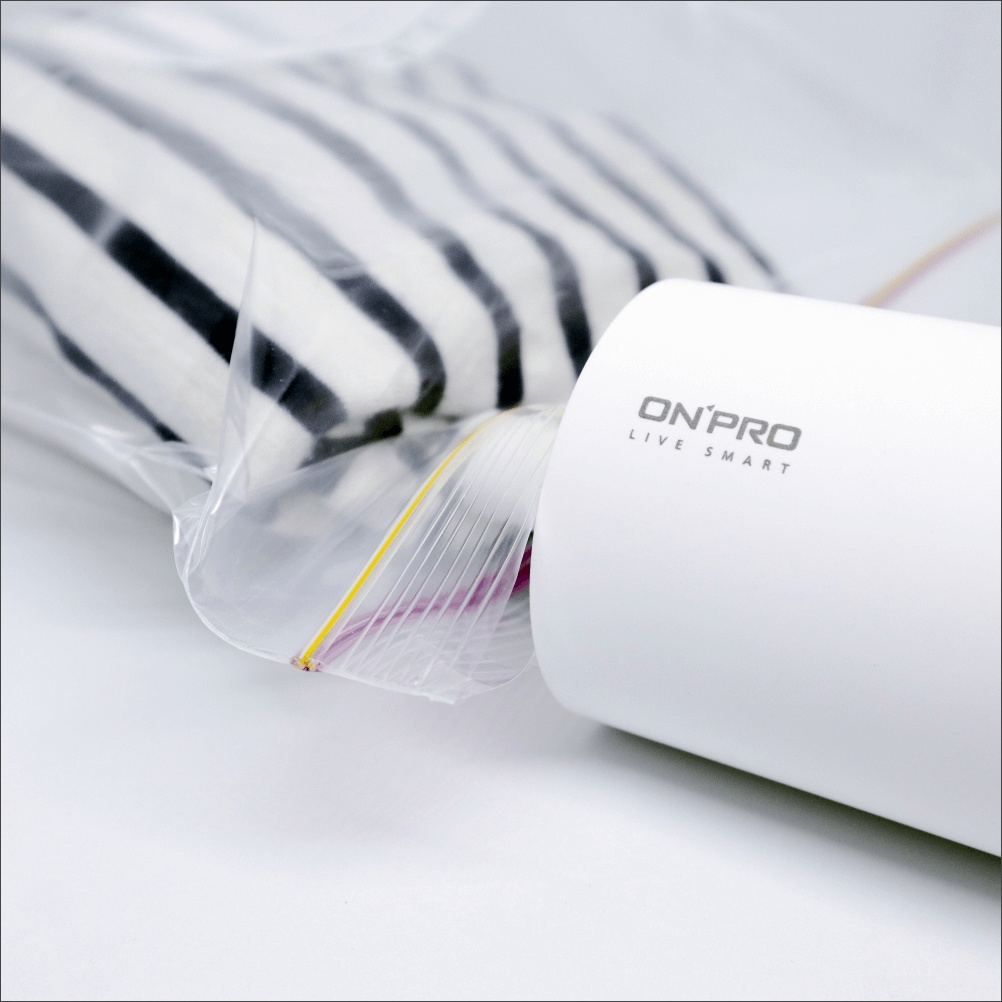 實用又時尚!ONPRO UV-V1 USB 充電式吹吸兩用無線吸塵器 開箱 - 電腦王阿達 ONPRO UV-V1 USB 充電式吹吸兩用無線吸塵器 抽真空