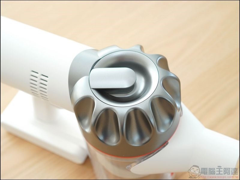 追覓 V9P 無線吸塵器 開箱 - 07 追覓 V9P 無線吸塵器 開箱 - 07
