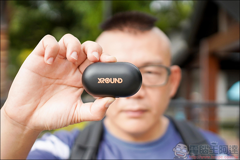 VERSA 真無線藍牙耳機 開箱、體驗 同場加映 XROUND 無線快充充電板 - 電腦王阿達 VERSA 真無線藍牙耳機 開箱
