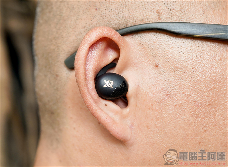 VERSA 真無線藍牙耳機 開箱、體驗 同場加映 XROUND 無線快充充電板 - 電腦王阿達 VERSA 真無線藍牙耳機 開箱、體驗 同場加映 XROUND 無線快充充電板 - 電腦王阿達
