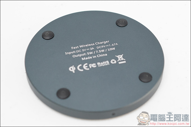 VERSA 真無線藍牙耳機 開箱、體驗 同場加映 XROUND 無線快充充電板 - 電腦王阿達 VERSA 真無線藍牙耳機 開箱、體驗 同場加映 XROUND 無線快充充電板 - 電腦王阿達