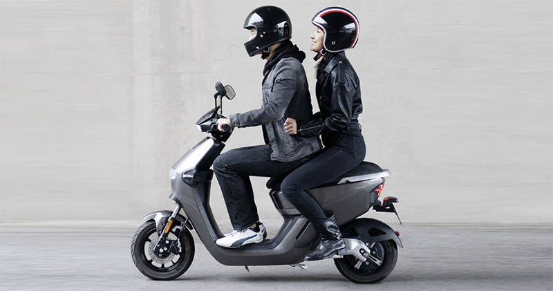 小米 Ninebot 可「自平衡 / 自動輔助駕駛」、極速 200kph 的概念電動跑車 Segway Apex 登場 (什麼?你說光陽有好棒聲浪?) - 電腦王阿達 小米 Ninebot 可「自平衡 / 自動輔助駕駛」、極速 200kph 的概念電動跑車 Segway Apex 登場 (什麼?你說光陽有好棒聲浪?) - 電腦王阿達