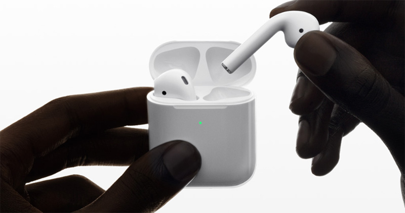 AirPods AirPods