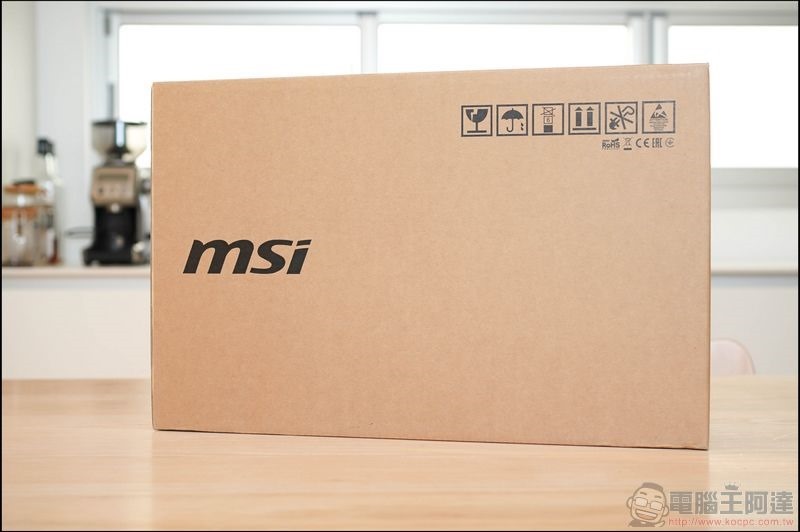 MSI Prestige 15 開箱 - 01 MSI Prestige 15 開箱 - 01