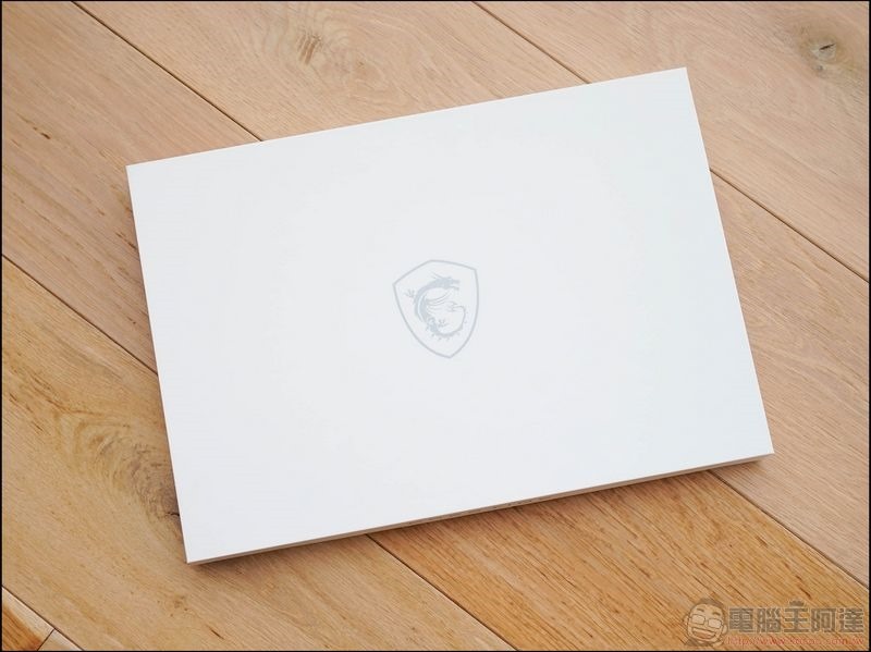 MSI Prestige 15 開箱 - 07 MSI Prestige 15 開箱 - 07
