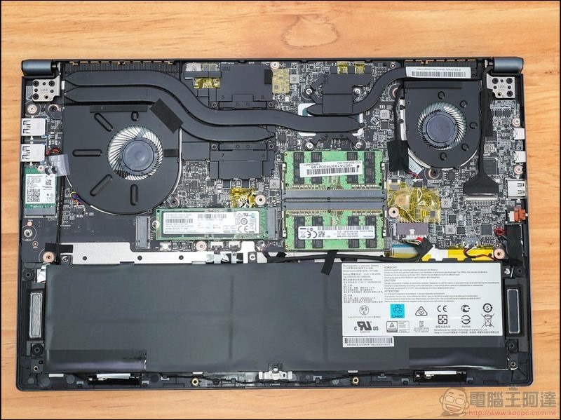 MSI Prestige 15 開箱 - 36 MSI Prestige 15 開箱 - 36