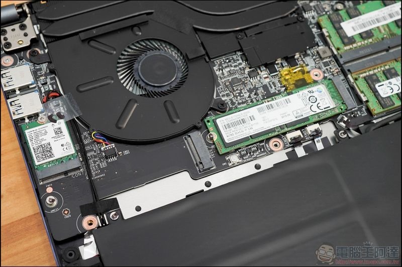 MSI Prestige 15 開箱 - 37 MSI Prestige 15 開箱 - 37