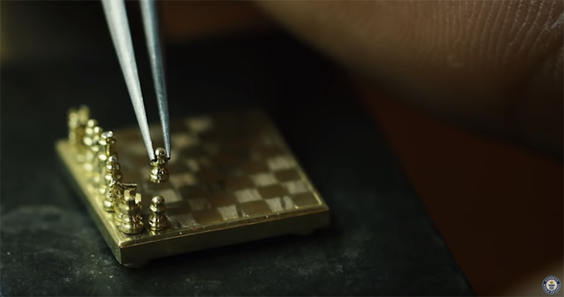 來看看破金氏世界紀錄的「 世界最小西洋棋組 」有多迷你 - 電腦王阿達 來看看破金氏世界紀錄的「 世界最小西洋棋組 」有多迷你 - 電腦王阿達
