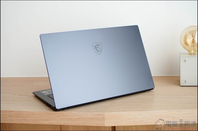 MSI Prestige 15 開箱 - 34 MSI Prestige 15 開箱 - 34