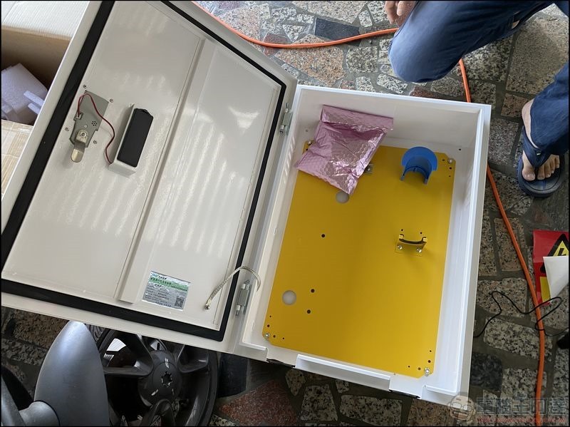 特斯拉充電樁保護箱 - 04 特斯拉充電樁保護箱 - 04