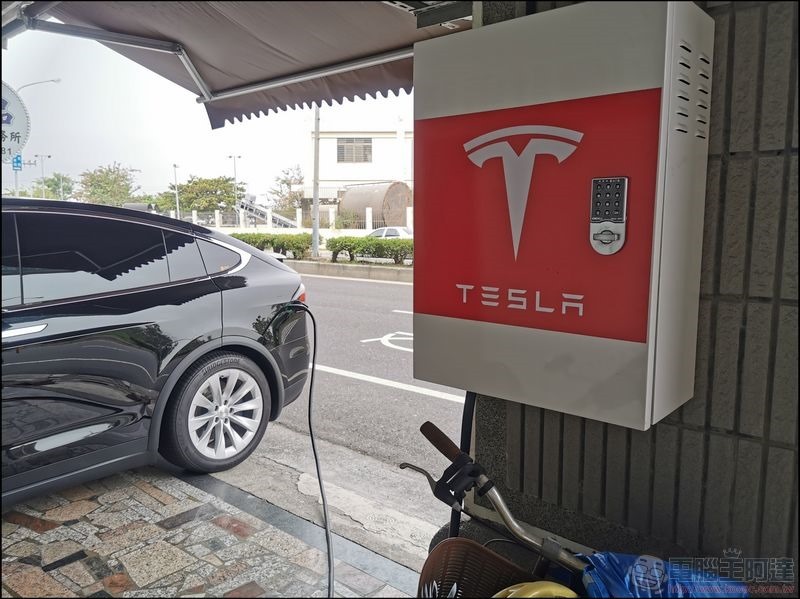 特斯拉充電樁保護箱 - 20 特斯拉充電樁保護箱 - 20