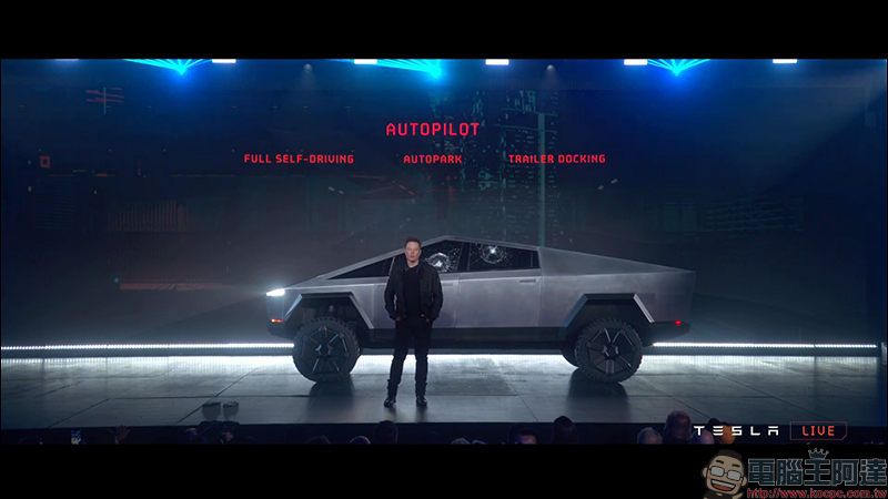 特斯拉 Tesla Cybertruck 電動皮卡正式發表:剽悍外型、防彈車身、護甲玻璃、強悍拖曳能力售價 39,900 美元起 - 電腦王阿達 特斯拉 Tesla Cybertruck 電動皮卡正式發表:剽悍外型、防彈車身、護甲玻璃、強悍拖曳能力售價 39,900 美元起 - 電腦王阿達