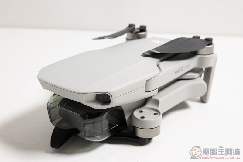 DJI Mavic Mini 開箱動手玩 :續航強悍又好攜帶,但真的適合用來入門嗎? - 電腦王阿達 DJI Mavic Mini 開箱動手玩 :續航強悍又好攜帶,但真的適合用來入門嗎? - 電腦王阿達