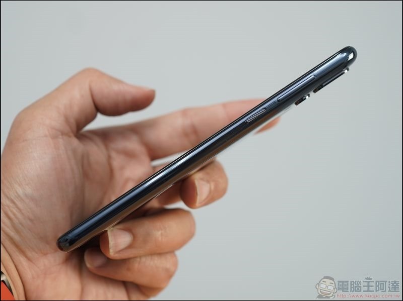 HTC Desire 19s 開箱 - 10 HTC Desire 19s 開箱 - 10