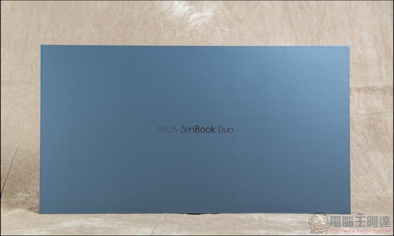ASUS ZenBook Duo UX481 開箱 - 03 ASUS ZenBook Duo UX481 開箱 - 03