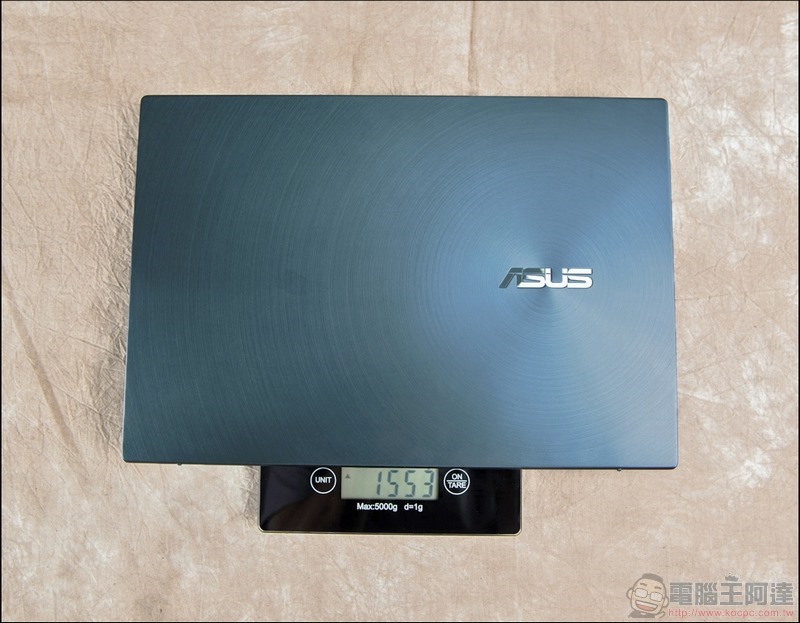 ASUS ZenBook Duo UX481 開箱 - 24 ASUS ZenBook Duo UX481 開箱 - 24