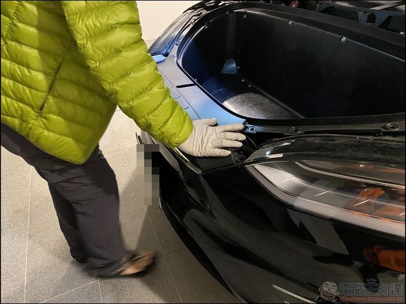 TESLA Model X 改裝自動升降引擎蓋 - 30 TESLA Model X 改裝自動升降引擎蓋 - 30