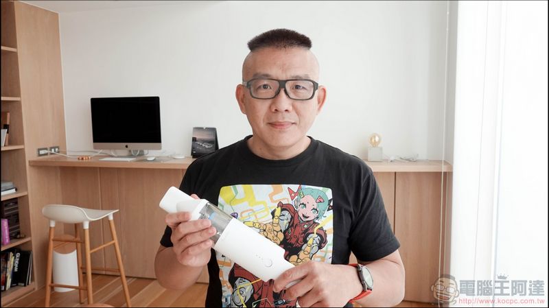 小米小愛觸屏音箱 Pro 推出,搭載 8 吋大螢幕、3 重低音、第三代小愛同學 - 電腦王阿達 清蜓 FV2 無線吸塵器 開箱動手玩