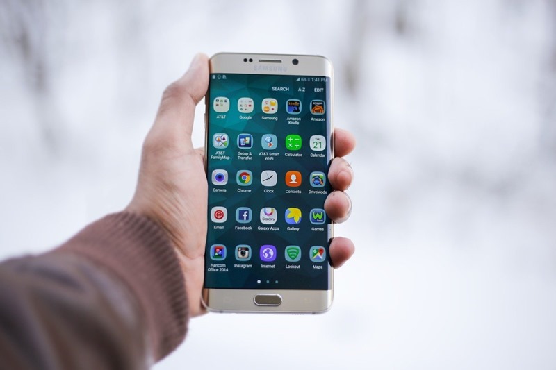 smartphone-1283938_1280 smartphone-1283938_1280